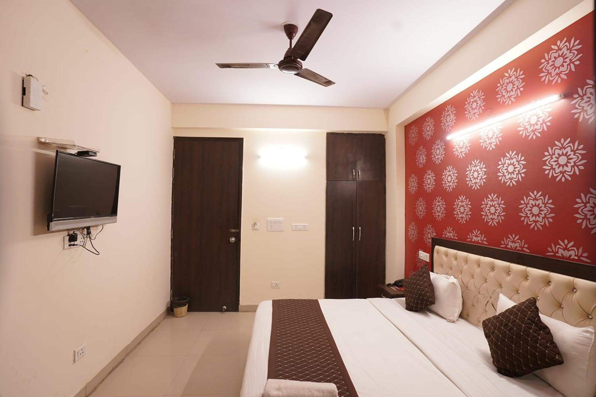 Hotel Tourist Palace New Delhi Ngoại thất bức ảnh