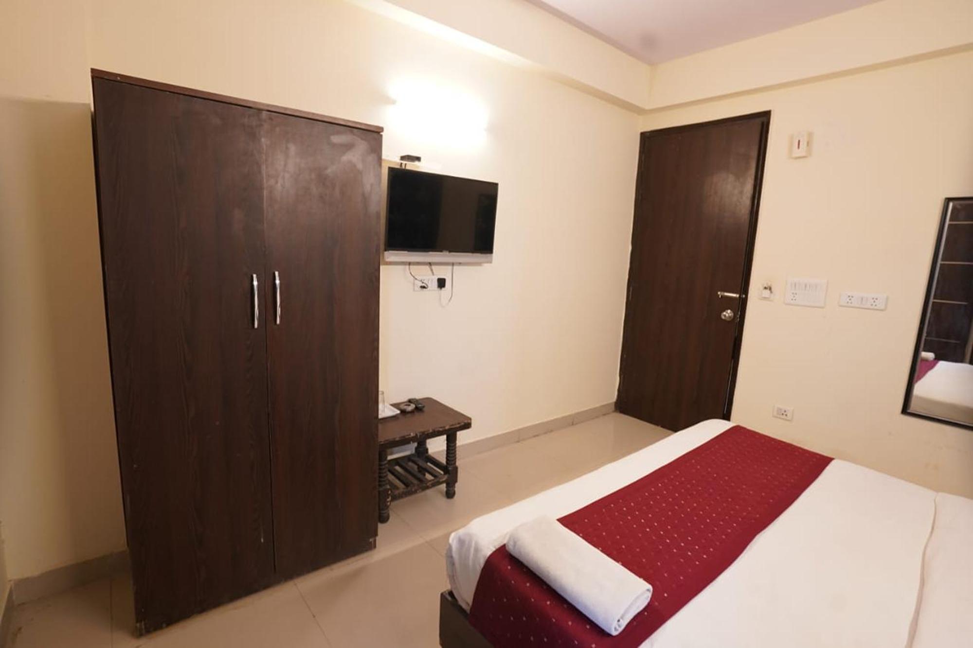 Hotel Tourist Palace New Delhi Ngoại thất bức ảnh