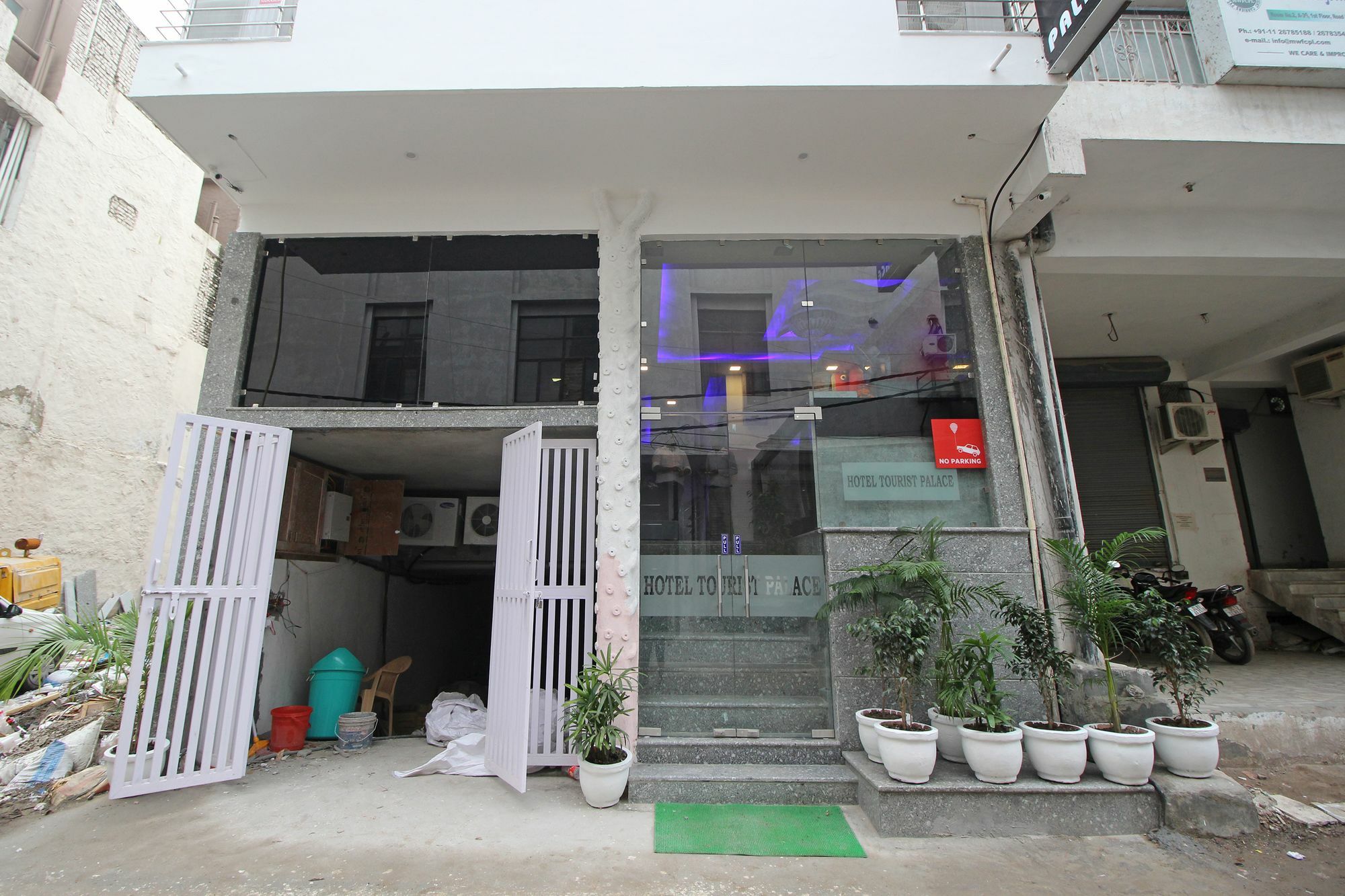 Hotel Tourist Palace New Delhi Ngoại thất bức ảnh